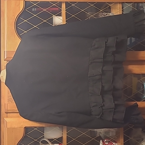 Frill Jacket - Picture 4 of 9